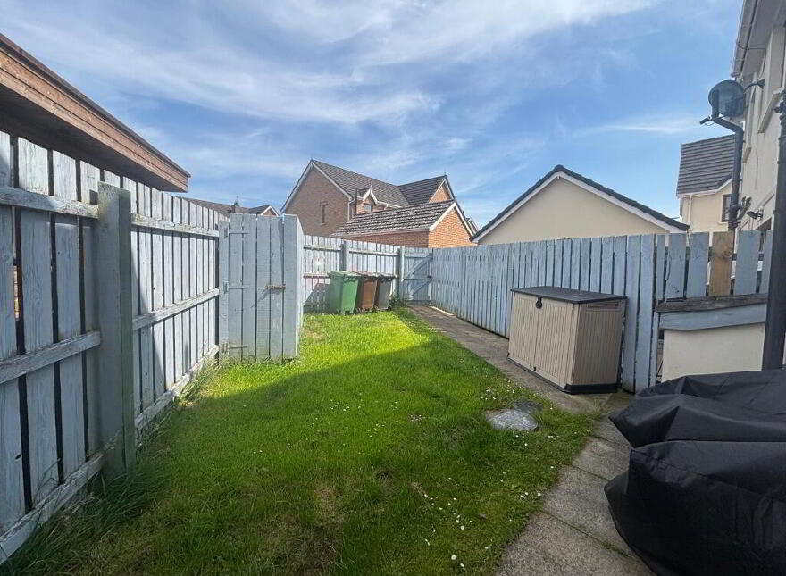 35 Laurel Wood, Lower Ballinderry, Antrim, BT28 2GQ