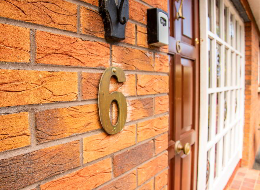 6 College Close, Lurgan, Craigavon, BT66 6NX