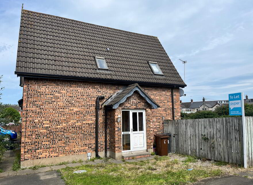 6 Minorca Drive, Carrickfergus, BT38 8WP