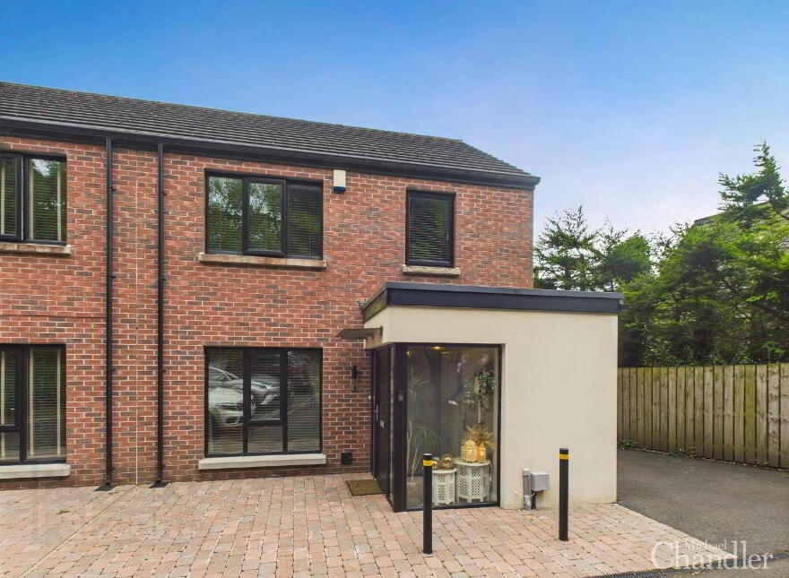 6 Cottonmount Manor, Newtownabbey, BT36 4SD photo