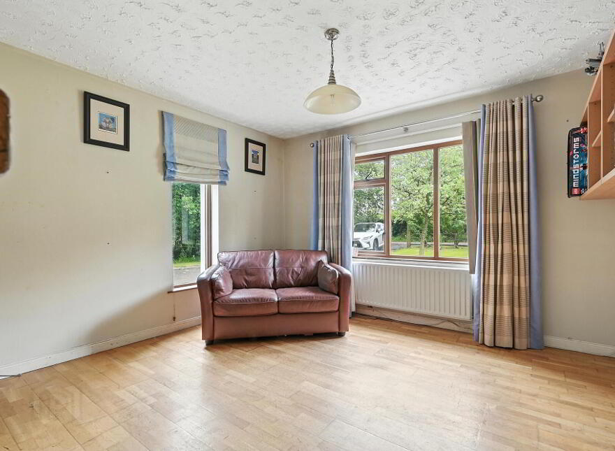 40 Tullywest Road, Crumlin, BT29 4SP