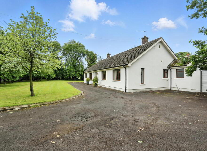 40 Tullywest Road, Crumlin, BT29 4SP
