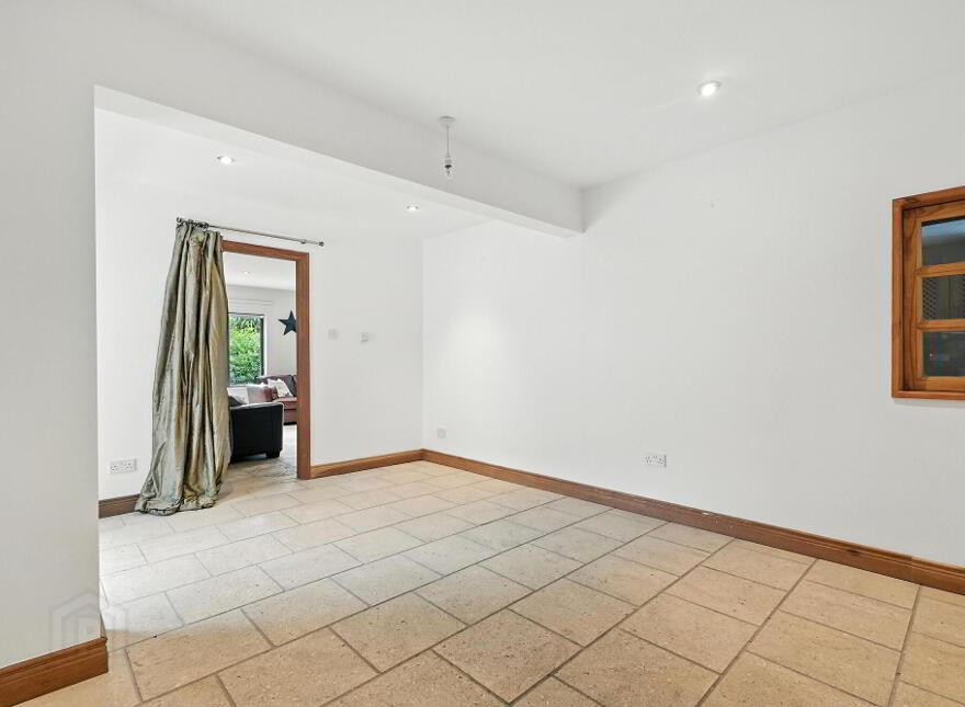 40 Tullywest Road, Crumlin, BT29 4SP