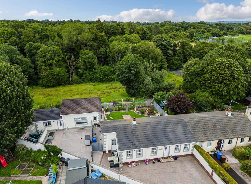 11 Camlin Gardens, Crumlin, BT29 4XJ