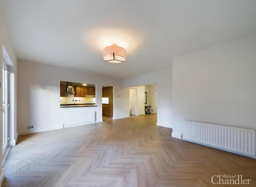 Apt 6, Holyrood Manor, Belfast, BT9 5DA