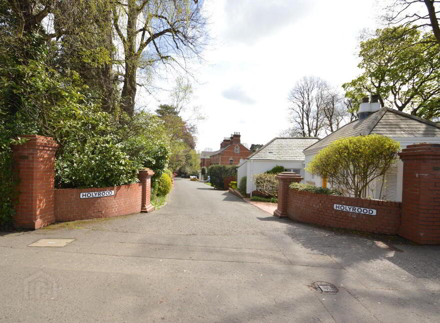 Apt 6, Holyrood Manor, Belfast, BT9 5DA