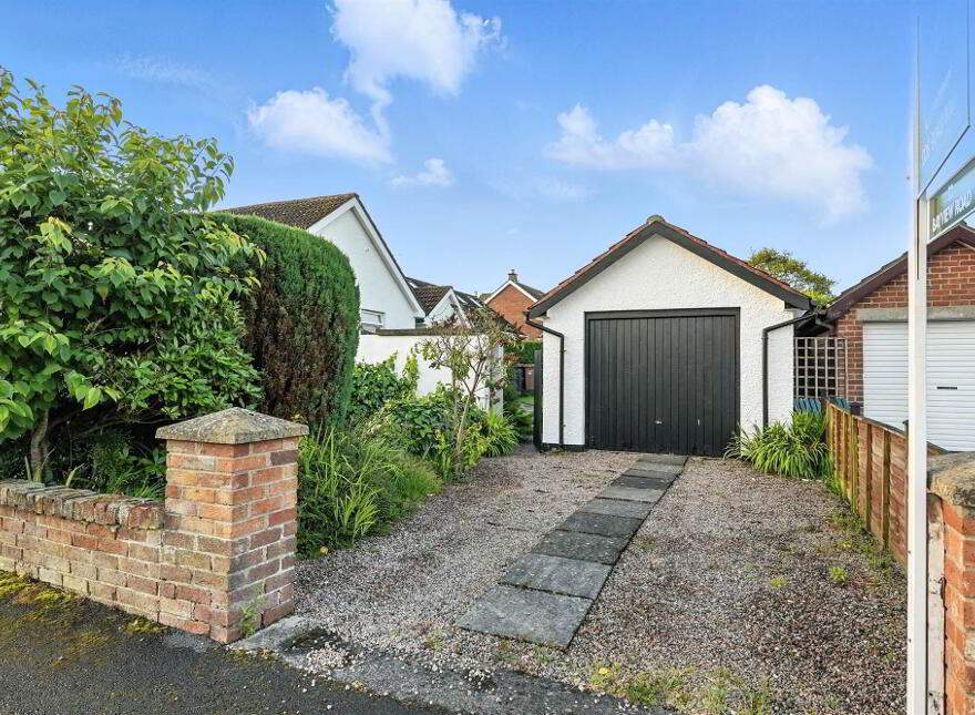 32 Bayview Road, Bangor, BT19 6AR