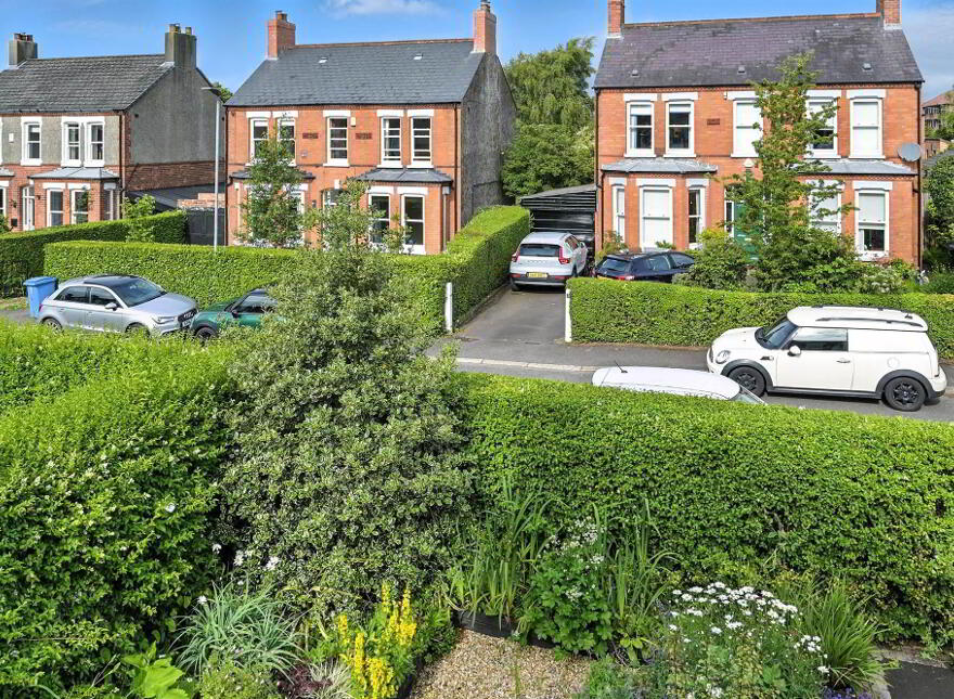 4 Ormiston Gardens, Ballyhackamore, Belfast, BT5 6JD