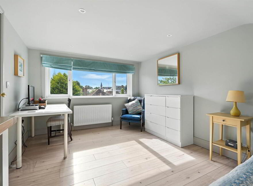 4 Ormiston Gardens, Ballyhackamore, Belfast, BT5 6JD
