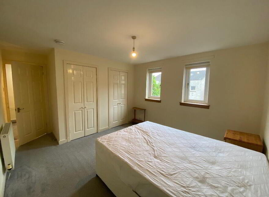 57 Abbeyhill, Holyrood, Edinburgh, EH8 8DY