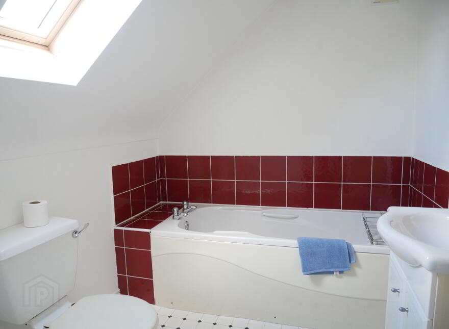 14 Laragh Lee, Ballycassidy, Enniskillen, BT94 2JA