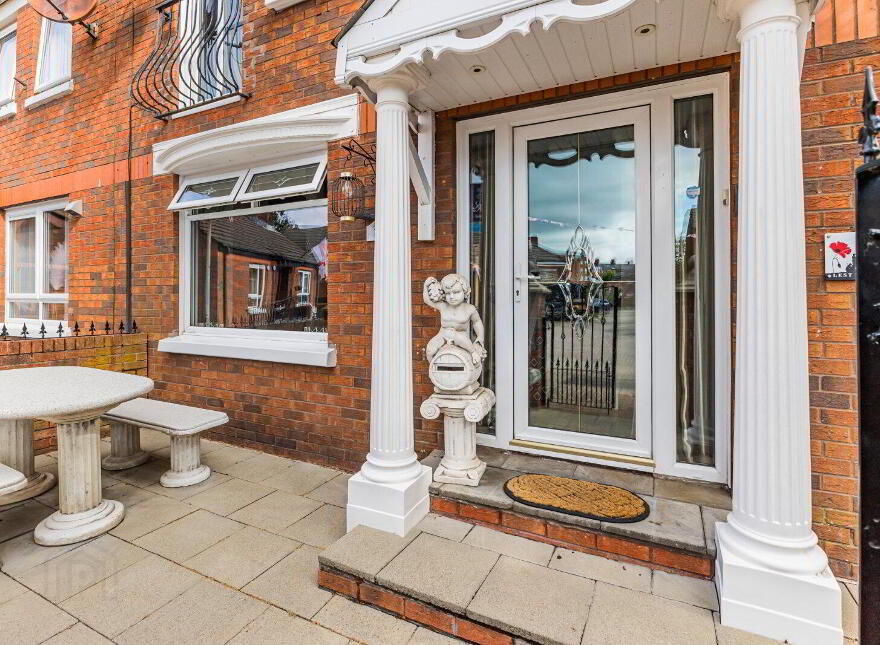 12 Vernon Court, Belfast, BT7 1DG