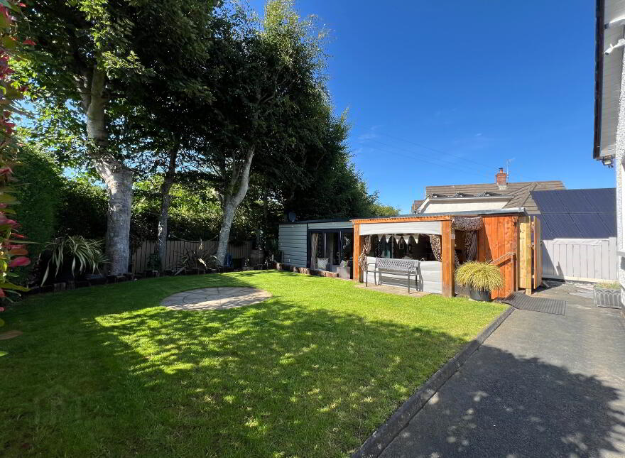 11 Dunamallaght Road, Ballycastle, BT54 6PB