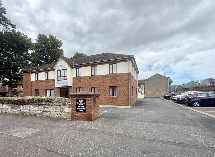5 Lyndon Gate, Knockbreda Road, Belfast, BT6 0JB photo