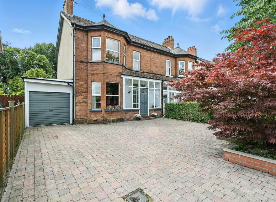 111 Ardenlee Avenue, Belfast, BT6 0AD photo