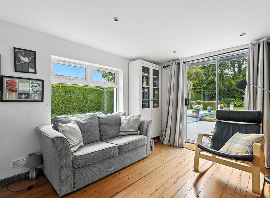 111 Ardenlee Avenue, Belfast, BT6 0AD