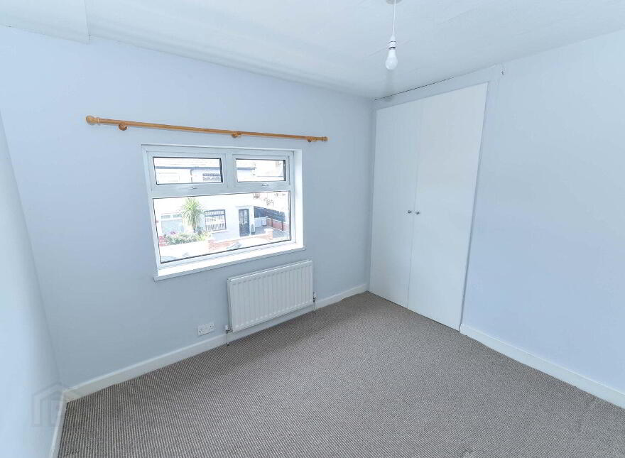 10 Dunraven Crescent, Belfast, BT5 5LE