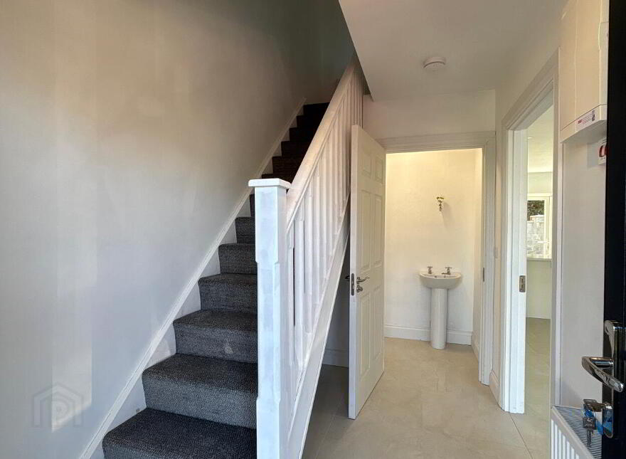 3 Kileigh, Clonmel Road, Cahir, Co. Tipperary, E21XN32
