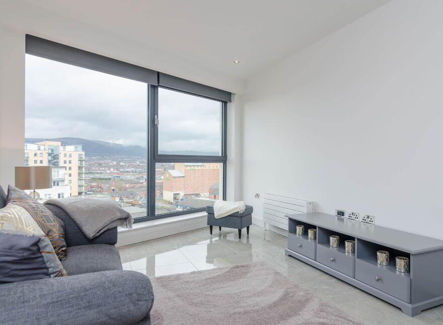 Apt 53 The Gallery, 65-71 Dublin Road, Belfast, BT2 7HG