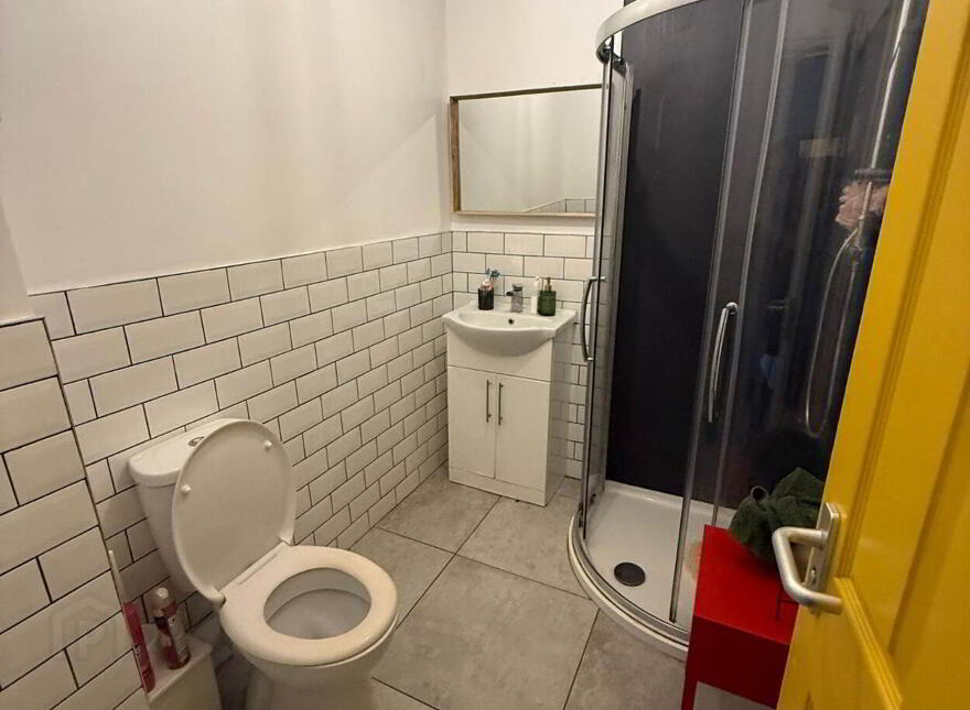 Apartment 1 Stranmillis Road, Belfast, BT9 5AE