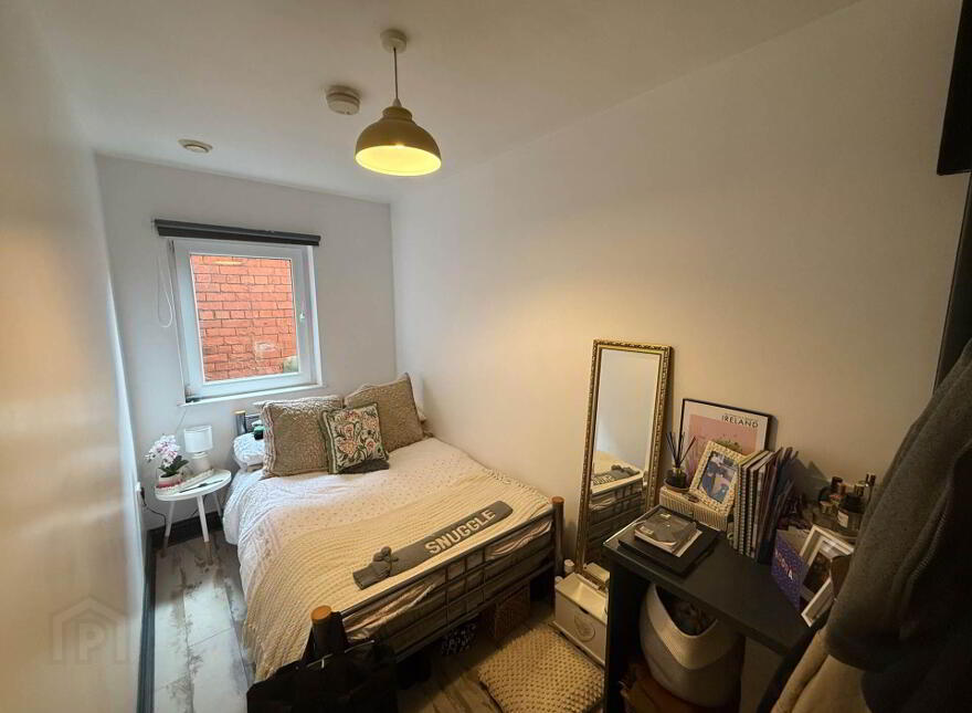 Apartment 1 Stranmillis Road, Belfast, BT9 5AE