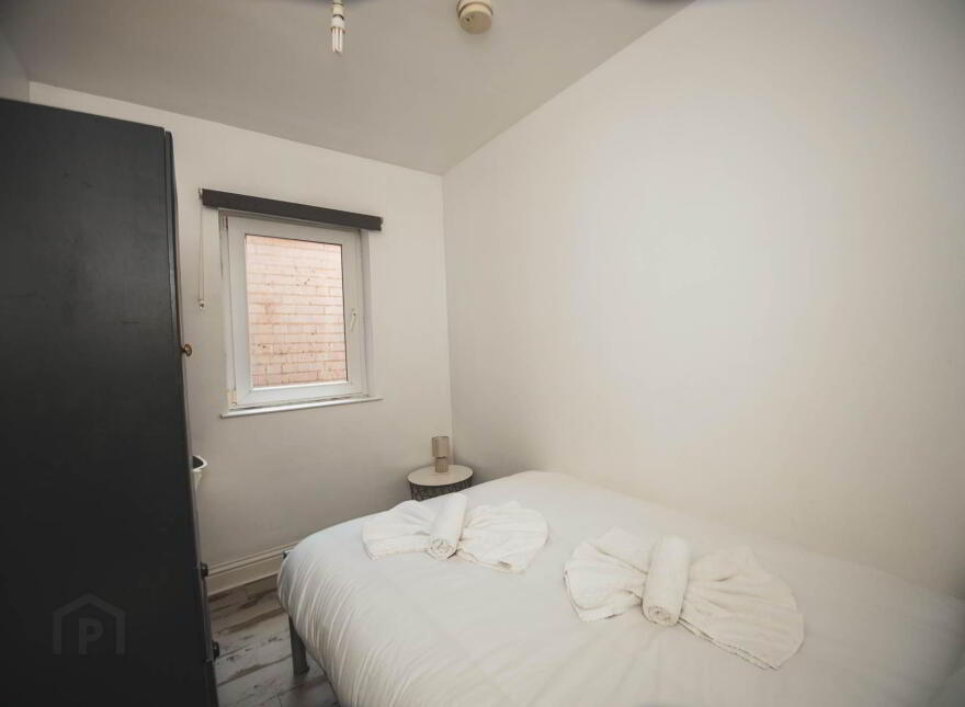 Apartment 2 Stranmillis Road, Belfast, BT9 5AE