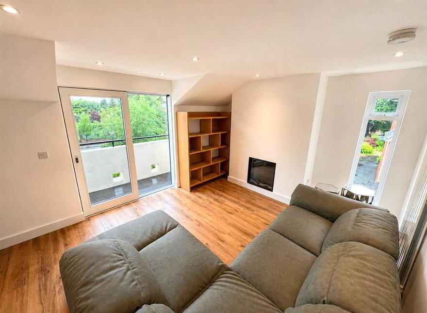 7 Balmoral Manor, 78 Balmoral Avenue, Belfast, BT9 6NY