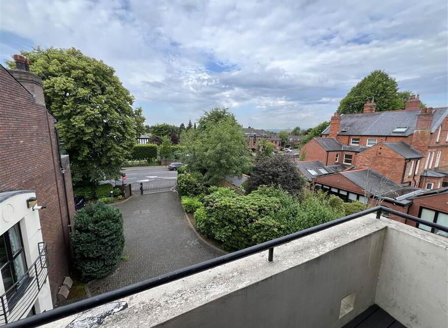 7 Balmoral Manor, 78 Balmoral Avenue, Belfast, BT9 6NY