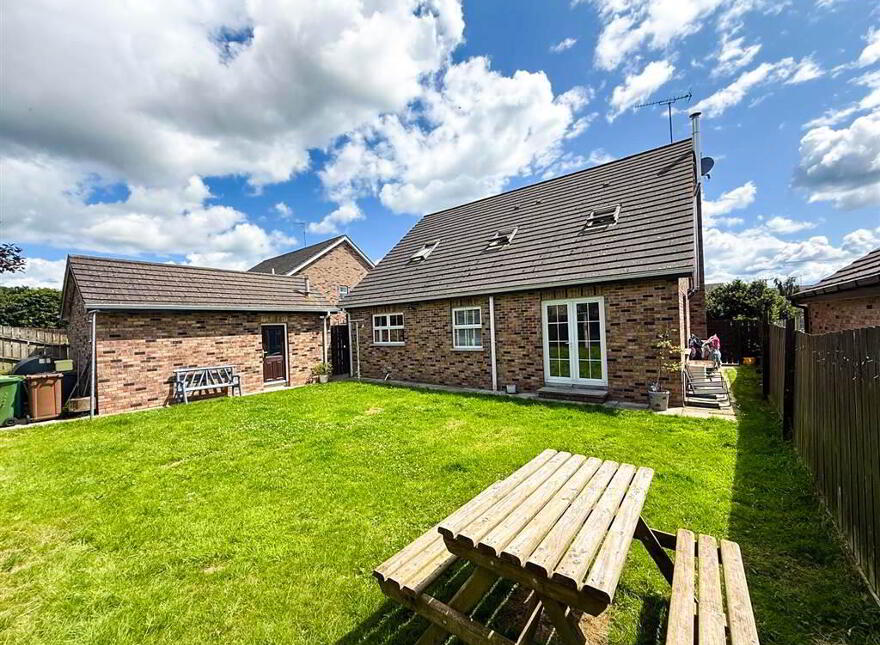 27 Carn Valley, Rathfriland, Newry, BT34 5LY
