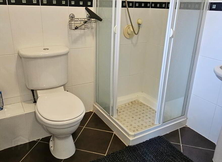 Apartment 7 The Pavillion Central Park, Carrick-On-Shannon, N41PK24