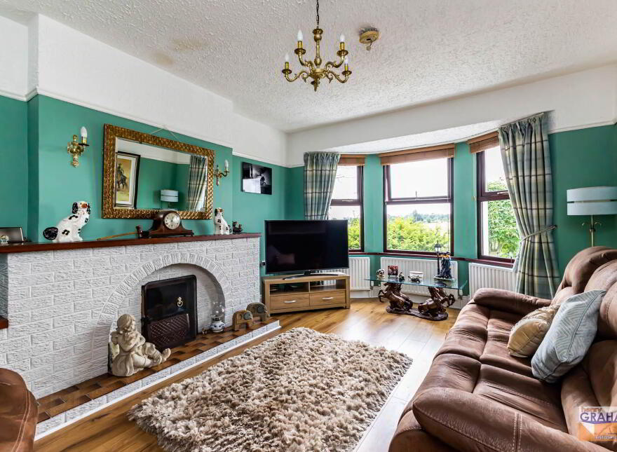 27 Hillsborough Road, Dromore, BT25 1DE