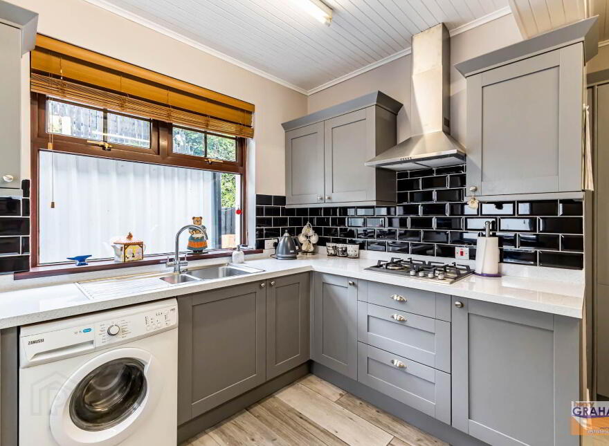 27 Hillsborough Road, Dromore, BT25 1DE