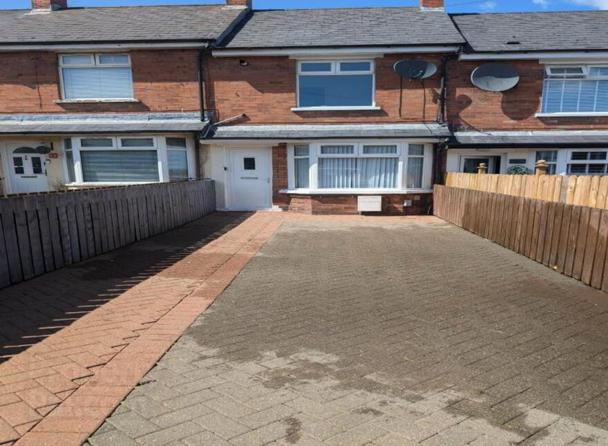 34 Brompton Park, Ardoyne, Belfast, BT14 7LD photo