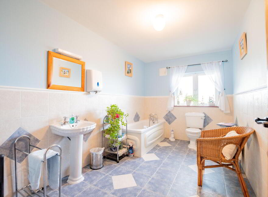 Portarlington Road, Tullamore, Offaly, R35H7T2