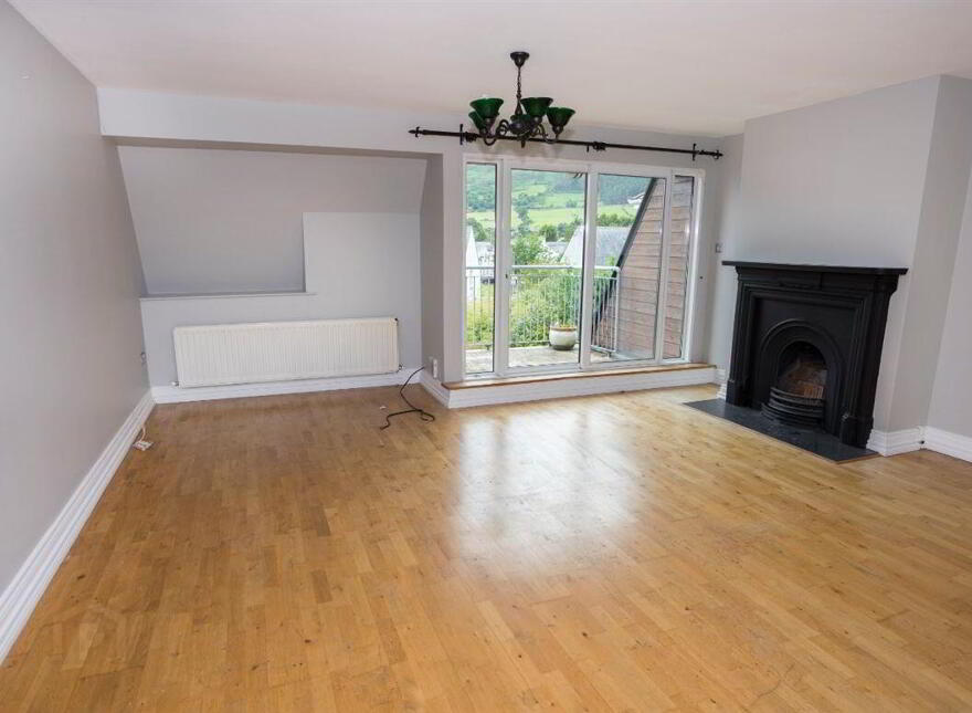 8 Cairlinn, Ghan Road, Carlingford, A91F4EE