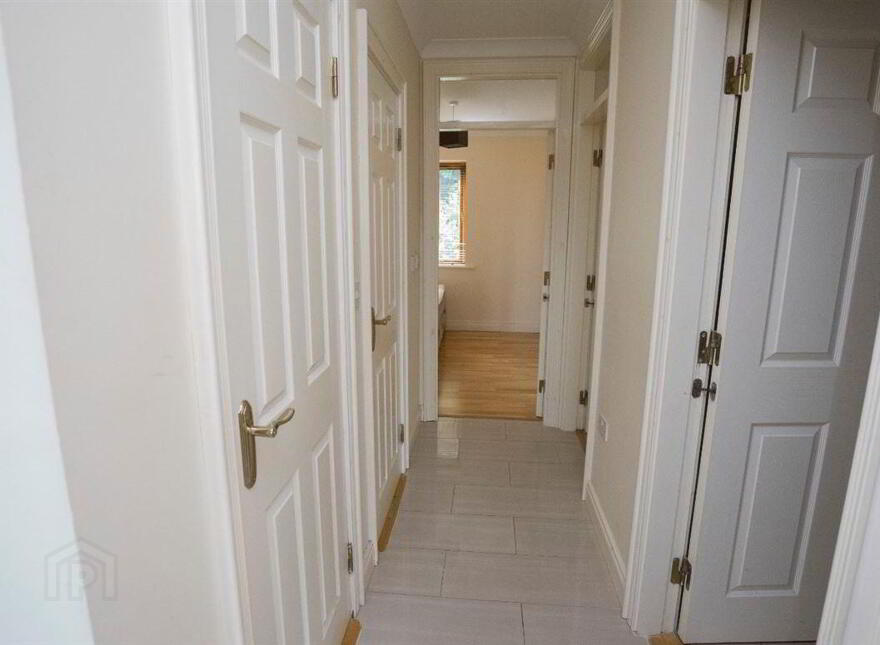 8 Market Court, Dundalk Street, Carlingford, A91K378