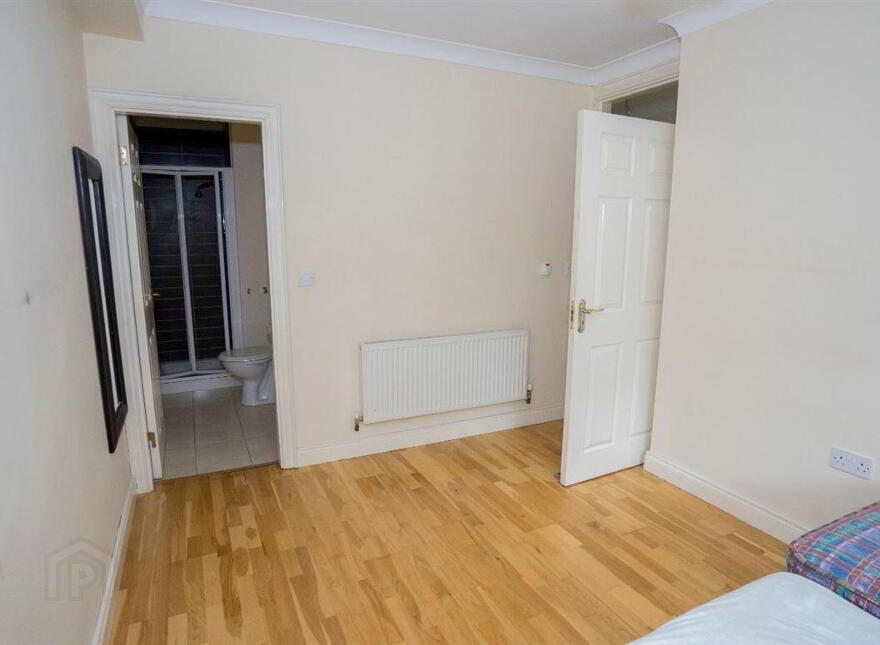 8 Market Court, Dundalk Street, Carlingford, A91K378