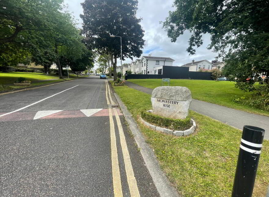 Monastery Rise, Clondalkin, Dublin, D22 photo