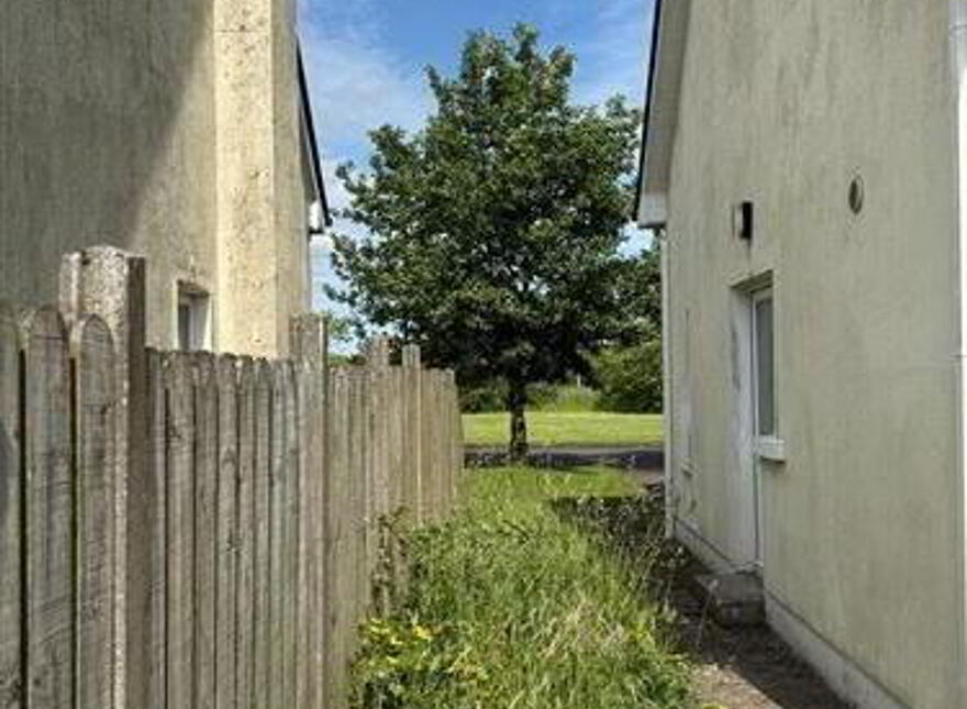 5 Lisacul Manor, Lisacul, Roscommon, F45R993