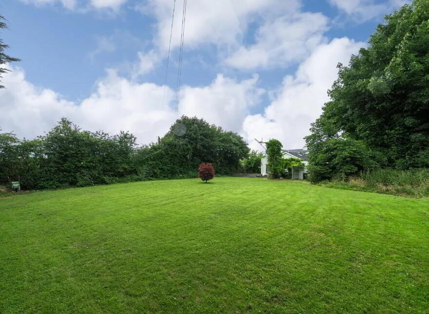 St. Killians Park, Mullagh, A82CD39
