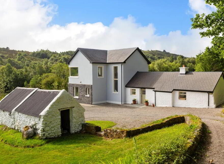 Castle Terry Cottage, Terrybaun, Bofeenaun, Ballina, F26X6H7