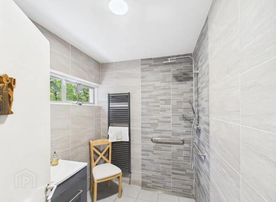 Rosamile, Gortlandroe, Nenagh, E45YD71