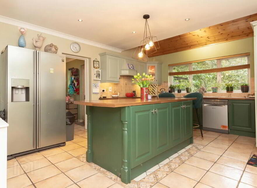 37 The Crescent, Lakepoint, Mullingar, N91C5H9