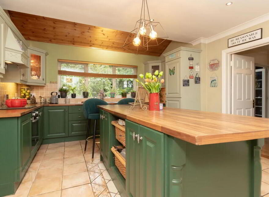 37 The Crescent, Lakepoint, Mullingar, N91C5H9