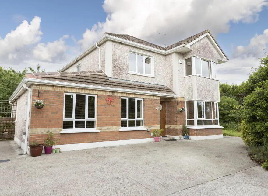 37 The Crescent, Lakepoint, Mullingar, N91C5H9