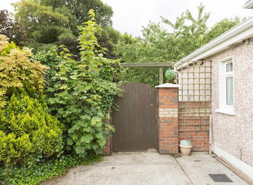 37 The Crescent, Lakepoint, Mullingar, N91C5H9