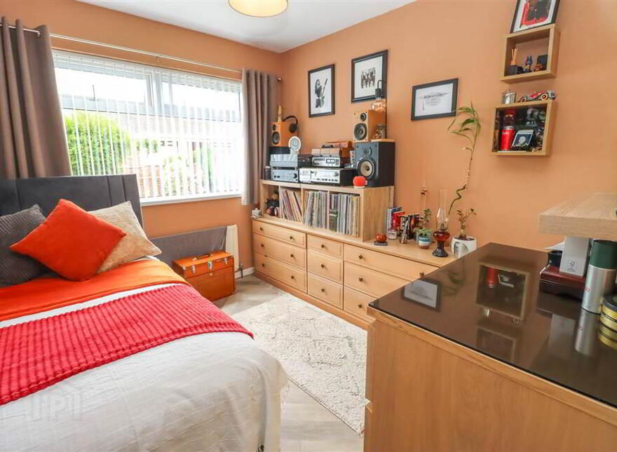12 Willowvale, Dundonald, Belfast, BT16 2LS