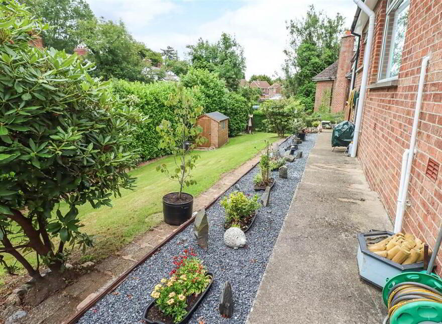 12 Willowvale, Dundonald, Belfast, BT16 2LS