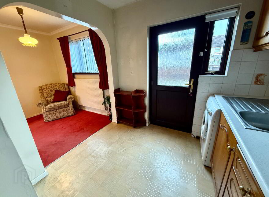 34 Erne Gardens, Irish Street, Londonderry, BT47 2HQ