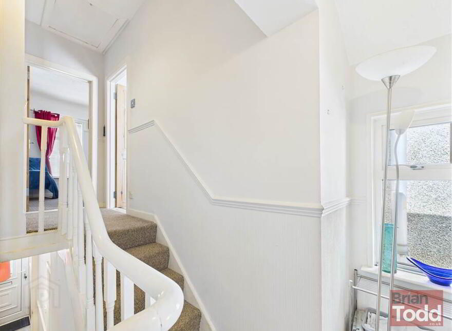 Bank Road, Larne, BT40 3AN